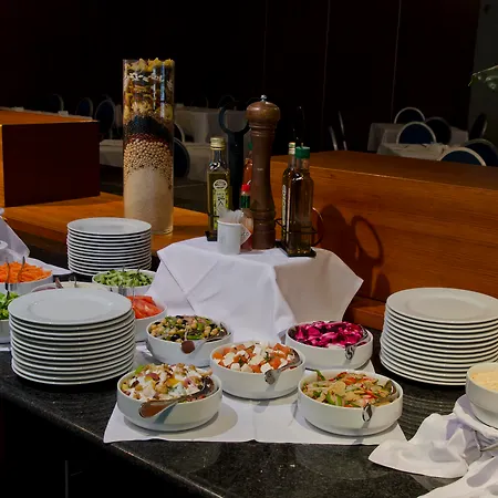 Szálloda Vip Executive Arts 4*