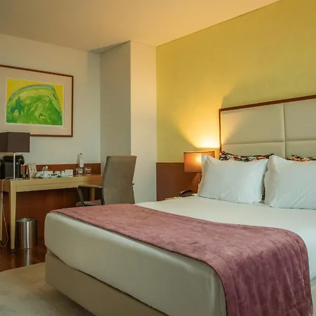 מלון Vip Executive Arts