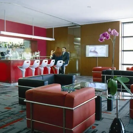 Vip Executive Arts מלון