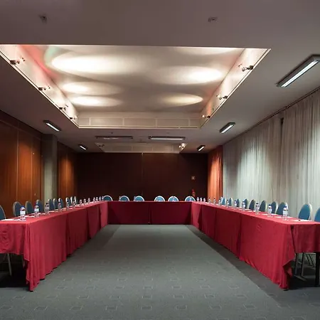 Vip Executive Arts 4*