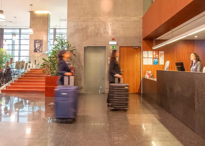 Vip Executive Arts Hotel