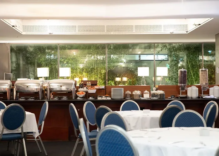 Hotel Vip Executive Arts