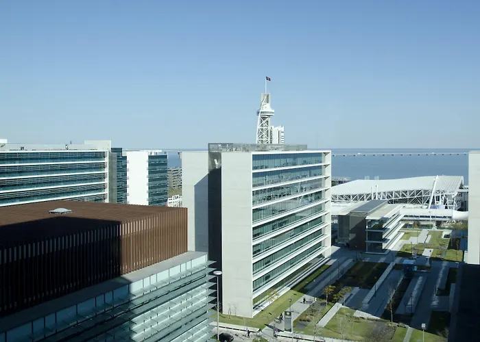 Vip Executive Arts Hotel