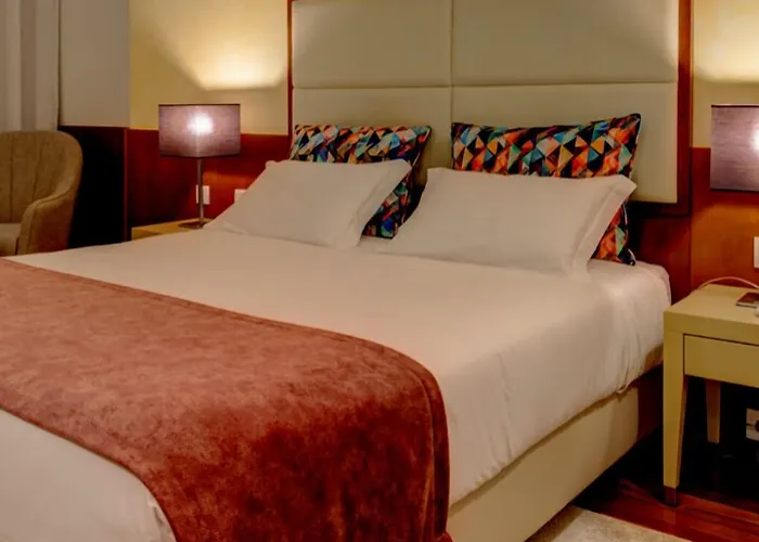 Vip Executive Arts 4*