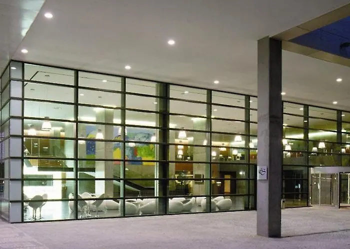 Vip Executive Arts Hotel