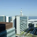 Vip Executive Arts מלון