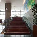 Vip Executive Arts Hotel 4*