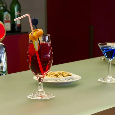 Vip Executive Arts 4*